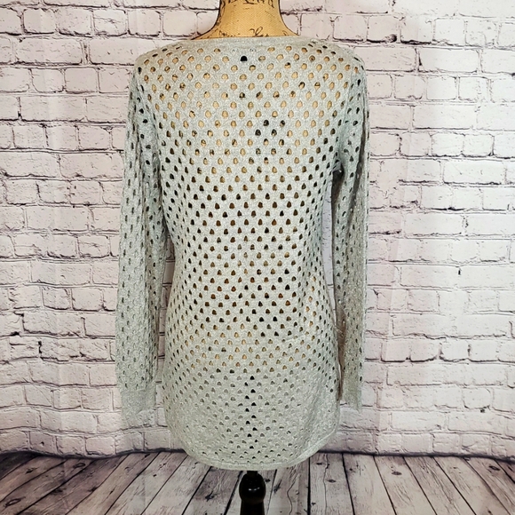 Rock & Republic Metallic Silver/Gray Asymmetrical Sweater Size M - Picture 4 of 7
